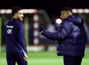 开云体育下载-法国足球联赛新一季火热开始！