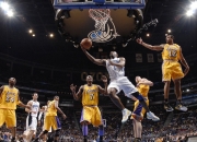 开云体育app-东决关键战之夜，莫兰特带队取胜