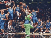 开云平台-勇士血拼步行者，西亚卡姆成为关键先生，一场定义赛季的战役