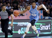 开云体育平台APP-关于西班牙男篮逆转澳大利亚男篮，布克制霸全场的信息