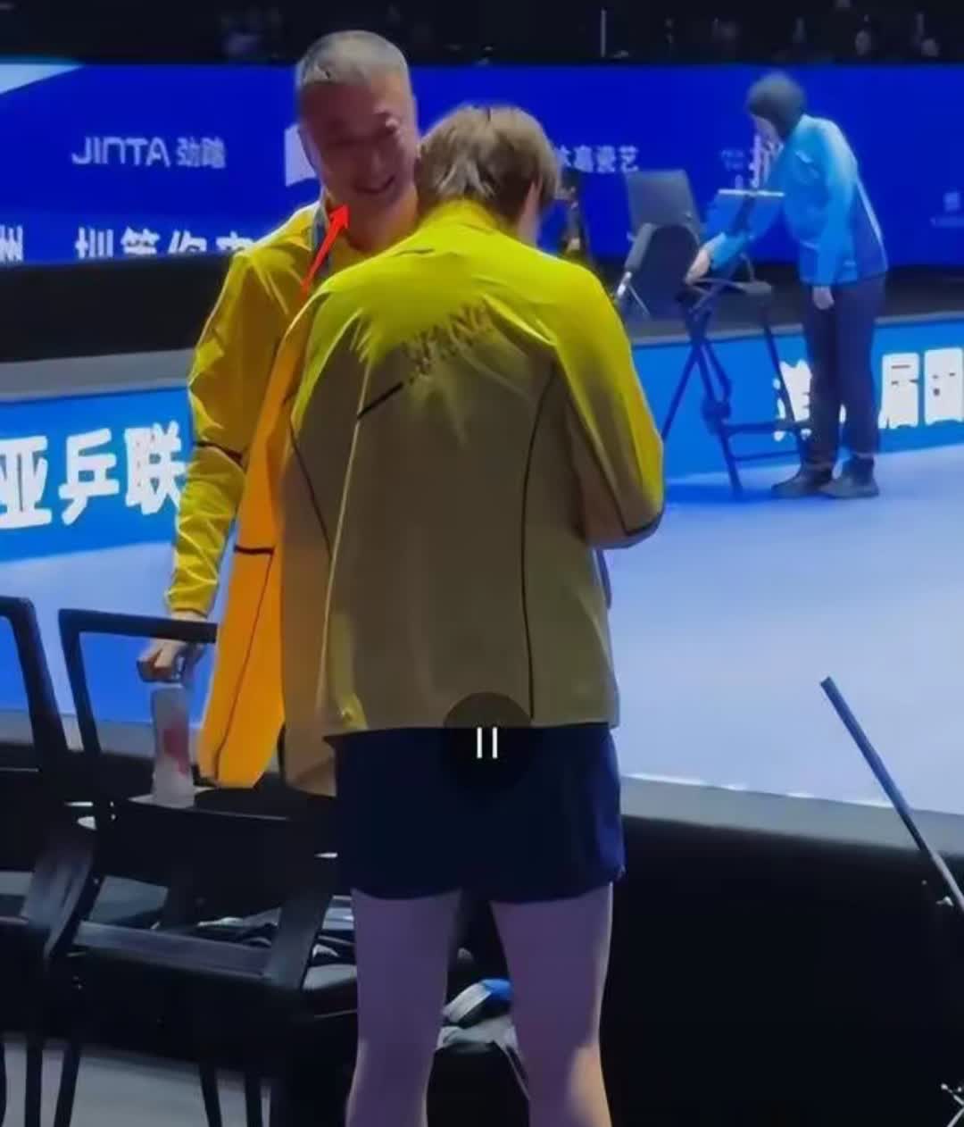 包含印尼羽毛球队完胜中国羽毛球队，马琳完成帽子戏法的词条