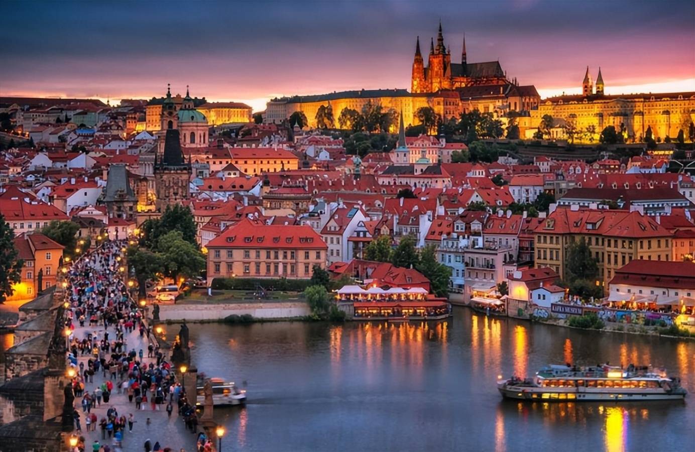 捷克主场憾负斯洛伐克，双方难分伯仲的简单介绍