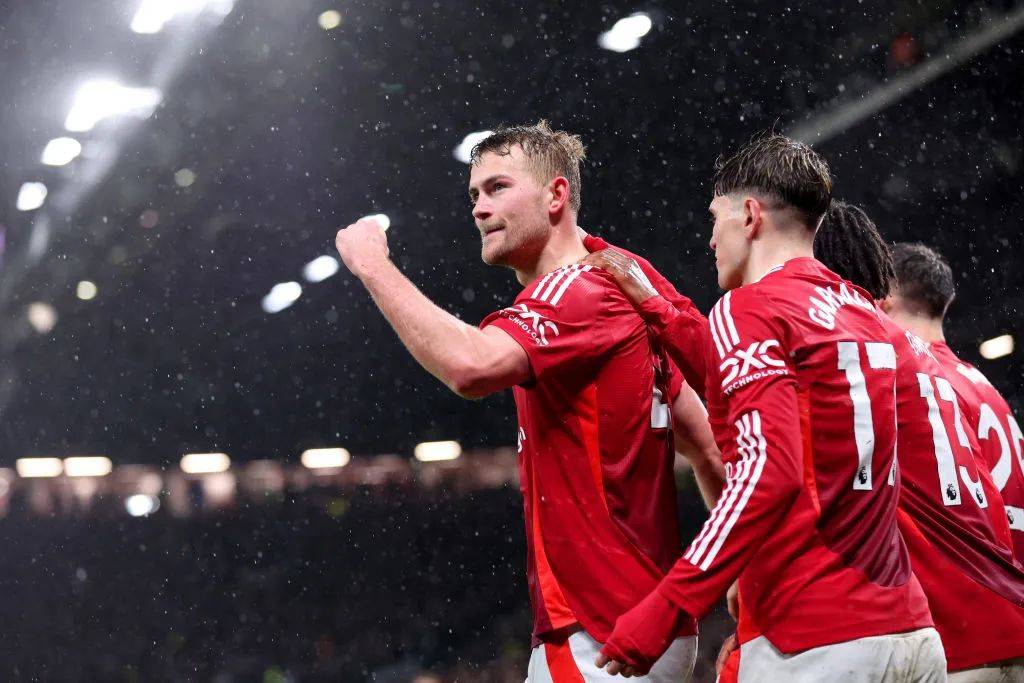 利物浦再战平，领跑优势不减