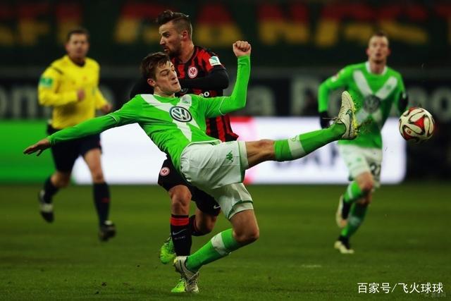 沃尔夫斯堡防线犯错，被对手抓住机会扳平比分的简单介绍