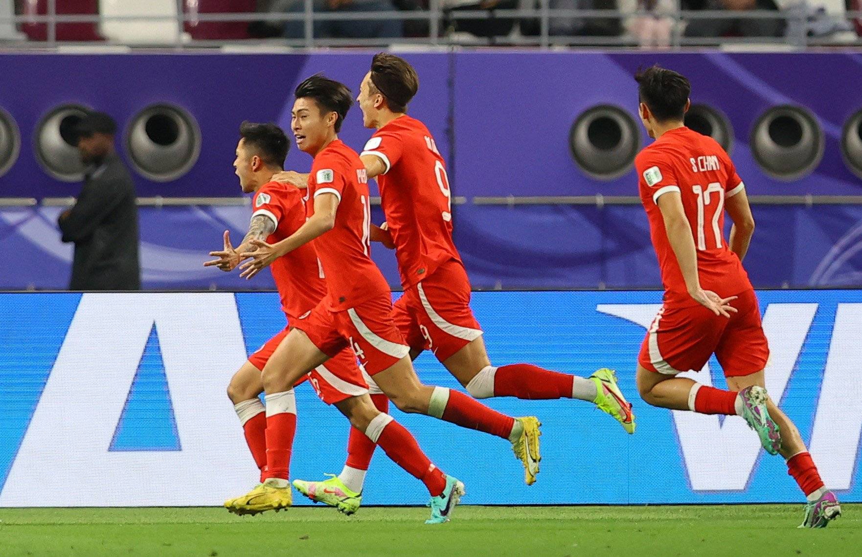 国际足球比赛中中国队展现出色实力