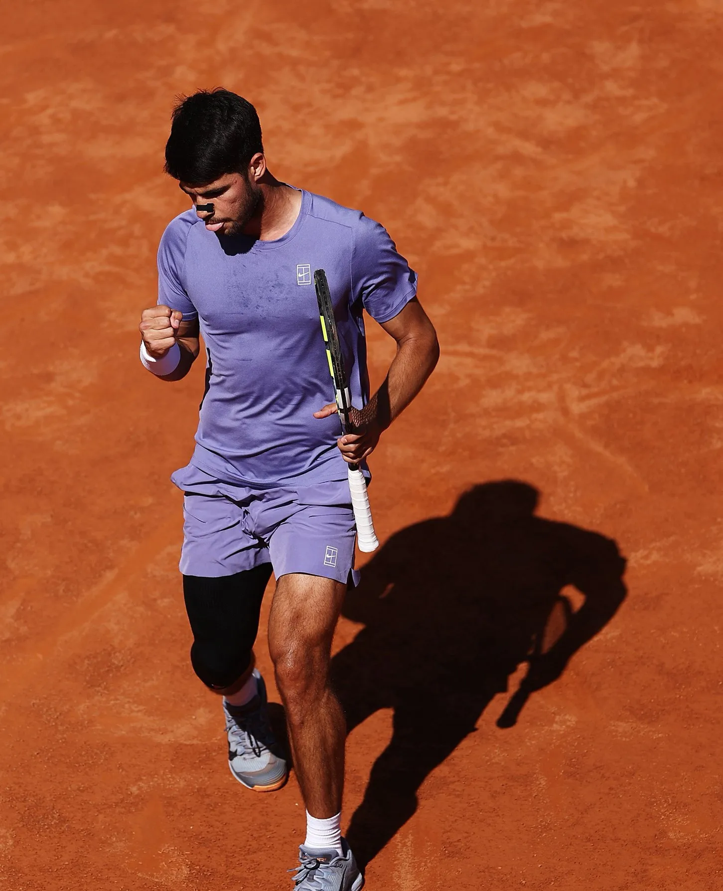 意大利网球队绝杀英国网球队，阿尔卡拉斯关键制胜