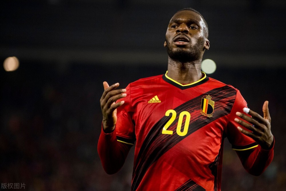 法国队横扫日本队，黄鸭组合关键制胜的简单介绍