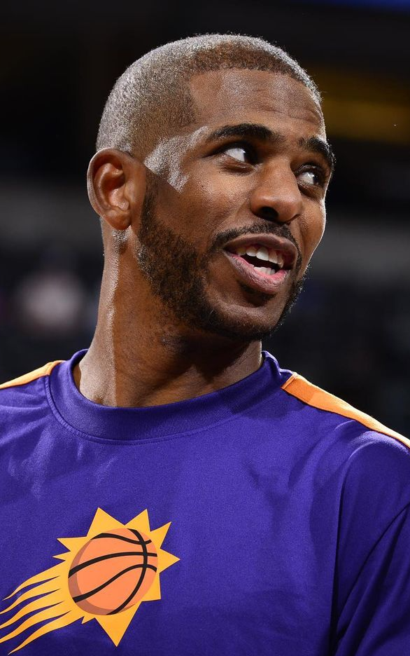 爵士险胜辽宁队，保罗惊艳四座