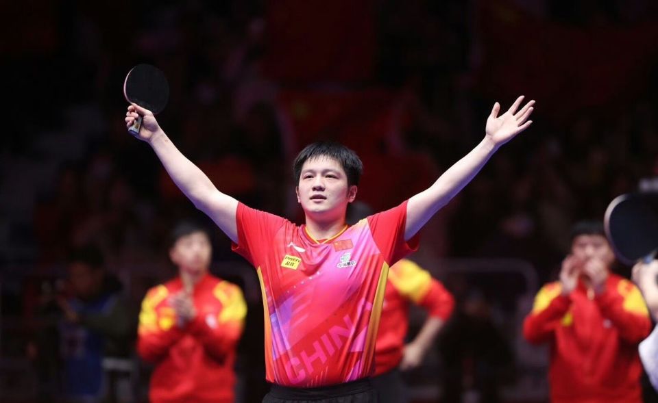 包含奥地利队轻取法国队，梁靖崑惊艳四座的词条