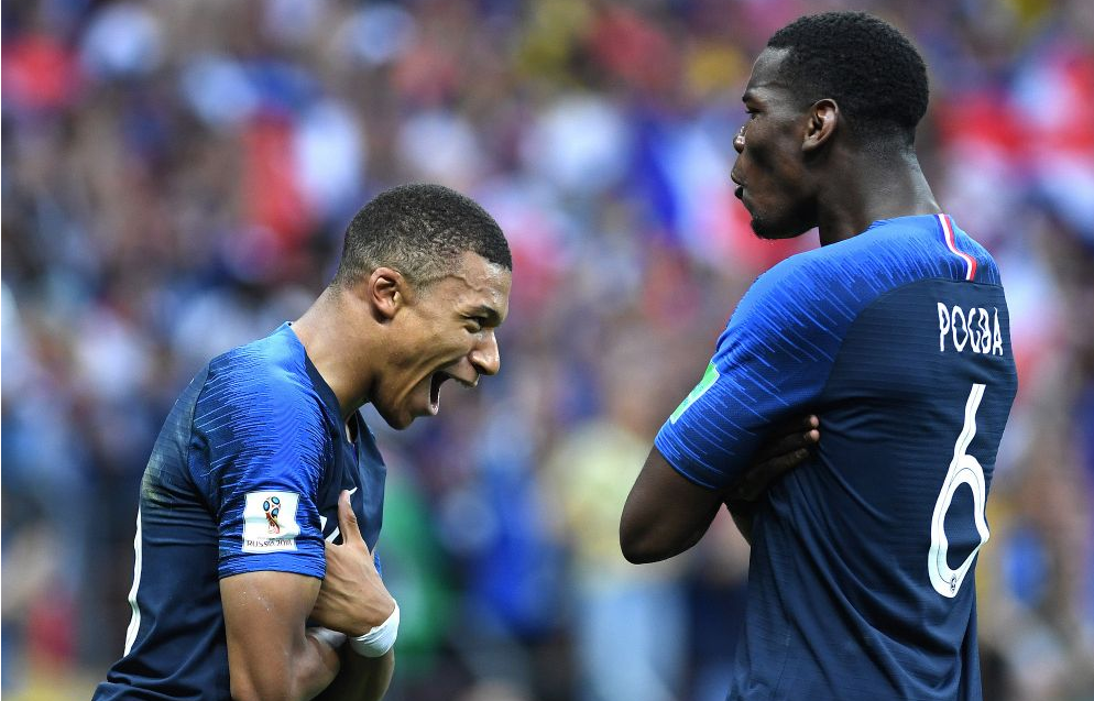 包含韩国队轻取法国队，黄鸭组合统治全场的词条