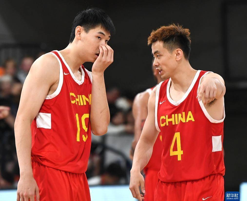 中国队横扫德国队，黄鸭组合扛起全队